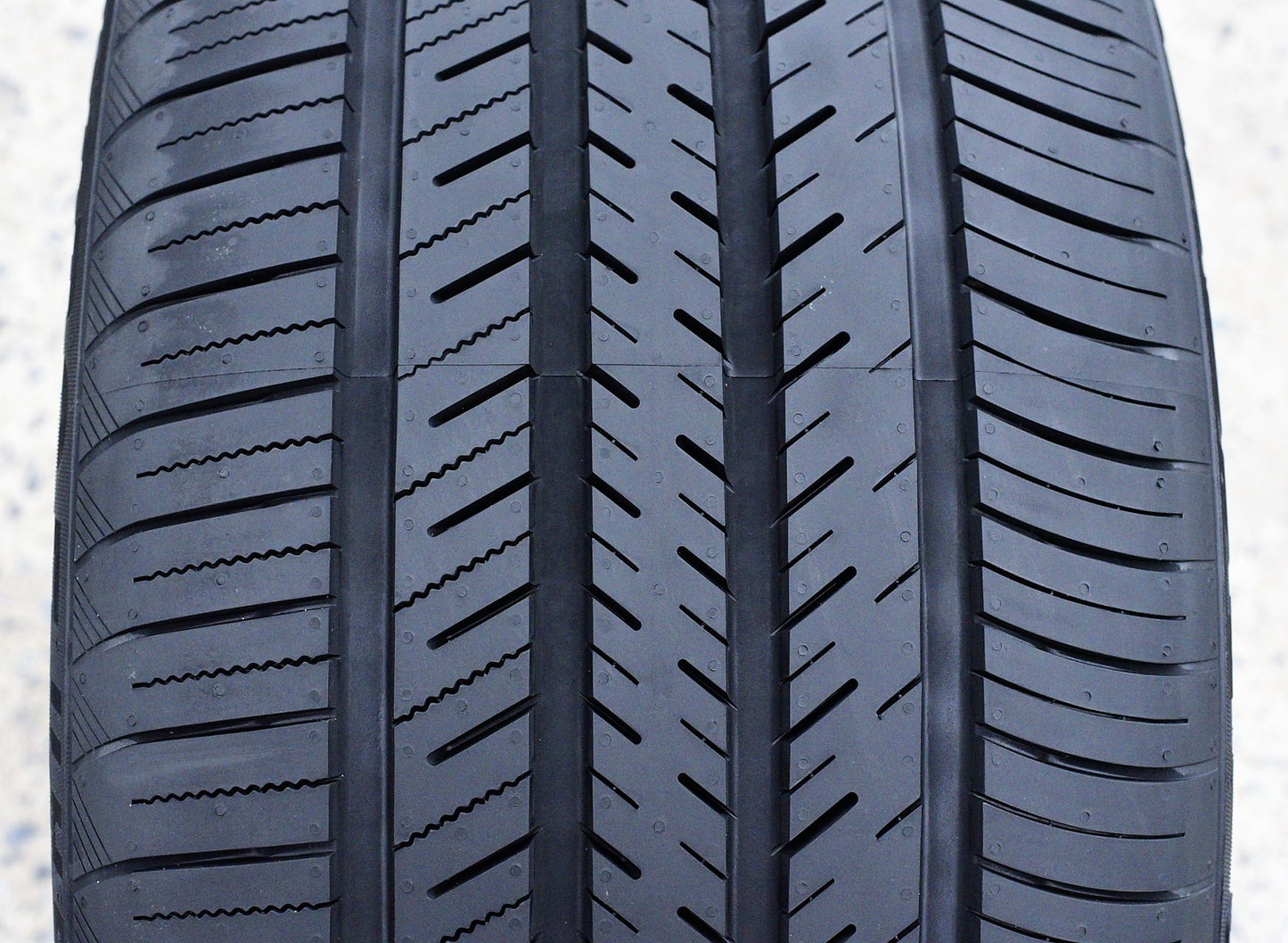 A pair of 2 (2)A/S 265/50R19 110W XL high-performance tires fit: 2019 BMW X5 xDrive40i, 2022-23 BMW X5 sDrive40i