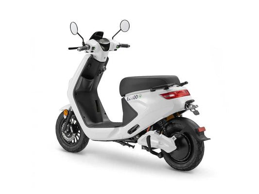 Luxxon Elektroroller E2100, 2000 Watt Motor, max. 45 km/h, bis zu 71 km