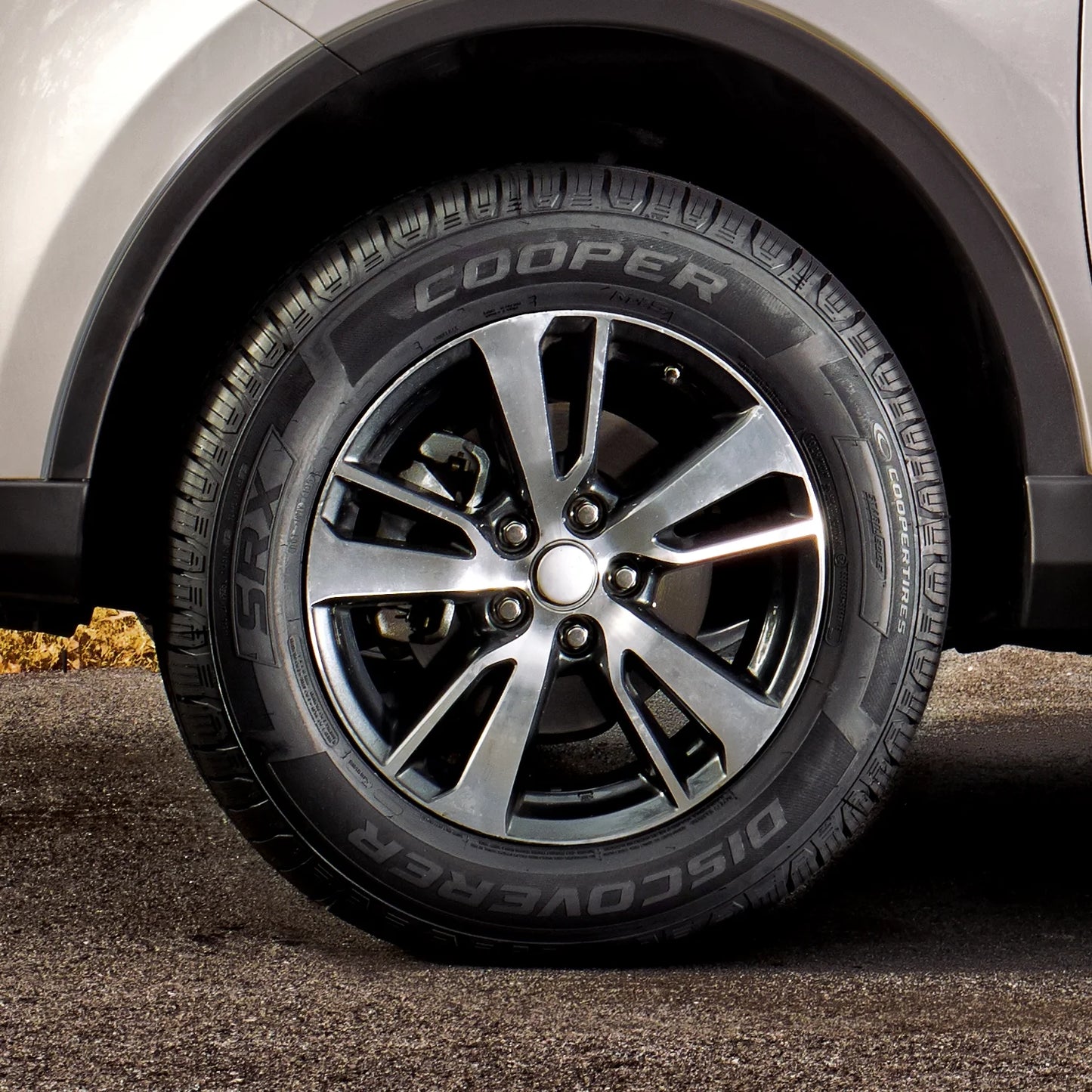 Cooper Discoverer SRX All Season Tires 255/60R19 109H &ndash; Pair for Truck/SUV